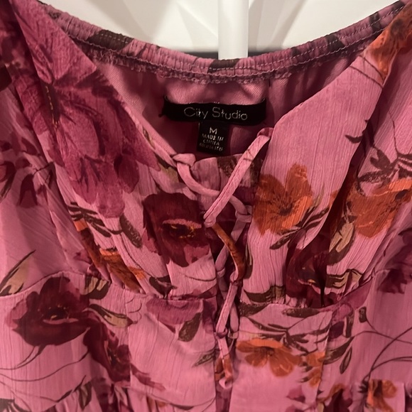 Pink Floral Dress Macy’s new and exiting - Picture 4 of 5